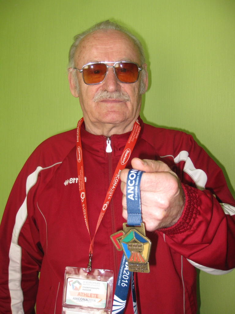 11. Eiropas čempionātā veterāniem vieglatlētikā stadionā zem juma savā vecuma grupā 3 kilometru soļojumā Gunārs Rubenis izcīnīja 3.vietu, 5 kilometru soļojumā - 4.vietu. 	
Autors: Evita Brokāne