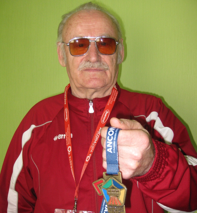 11. Eiropas čempionātā veterāniem vieglatlētikā stadionā zem juma savā vecuma grupā 3 kilometru soļojumā Gunārs Rubenis izcīnīja 3.vietu, 5 kilometru soļojumā - 4.vietu. 	
Autors: Evita Brokāne