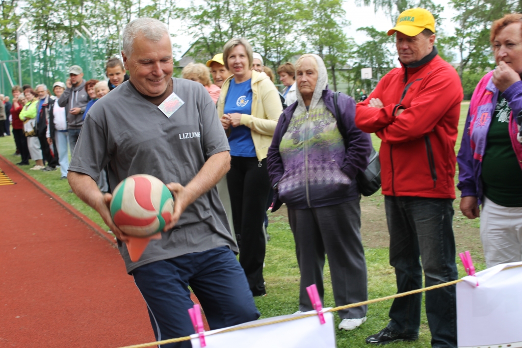 Autors: no Dzirksteles arhīva