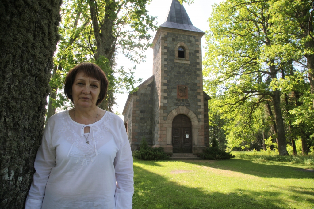 Paredzams, ka jau šovasar Jaungulbenē tiks nodibināta biedrība savas baznīcas glābšanai. Būs arī bankas konts ziedojumiem. To paveikt ir uzņēmusies baznīcas atslēgu glabātāja Dace Kaša. Viņa pati gan ir katoliete, taču apmeklē dievkalpojumus arī vietējā luterāņu baznīcā.
Autors: Gatis Bogdanovs