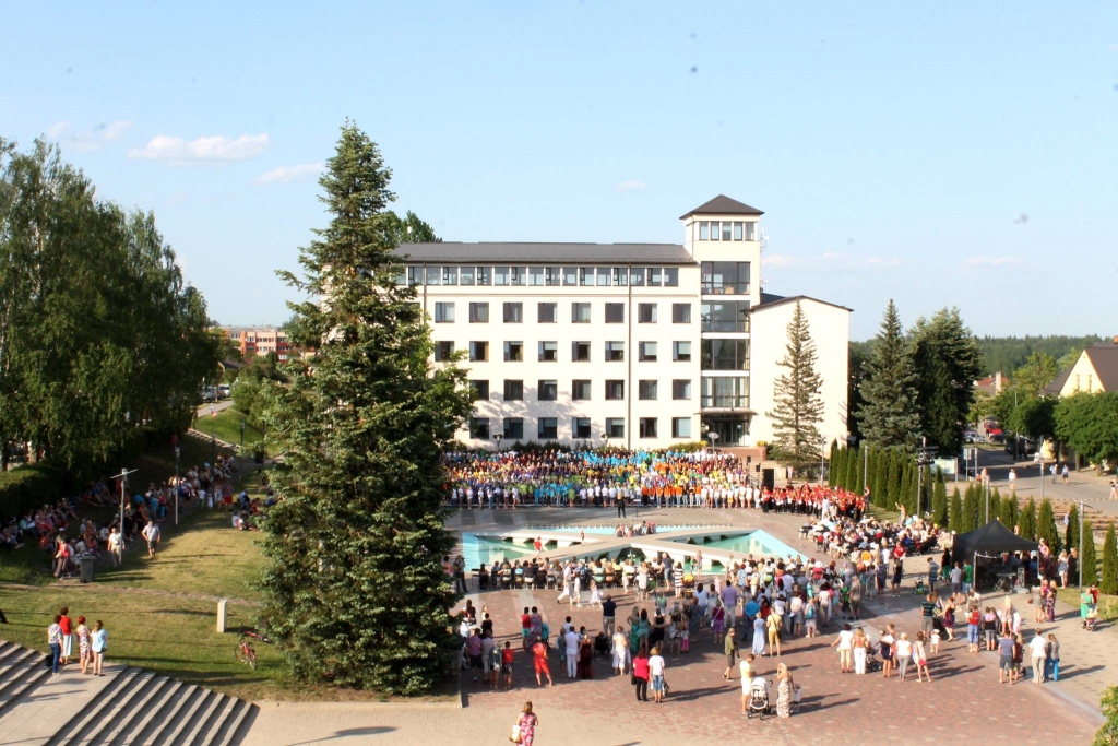 Autors: Madonas novada dome