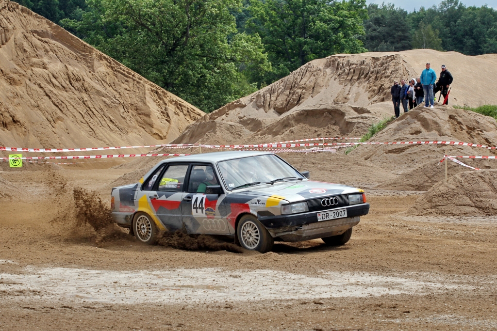 “4WD” klasē ātrākie bija mūsu autosportisti Niks Kanders/ Didzis Kanders. Viņiem izdevās arī uzrādīt trešo labāko rezultātu minirallija kopvērtējumā.