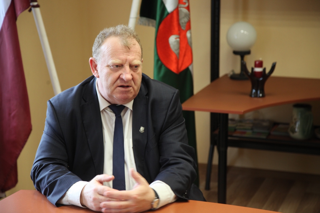 Autors: no Dzirksteles arhīva