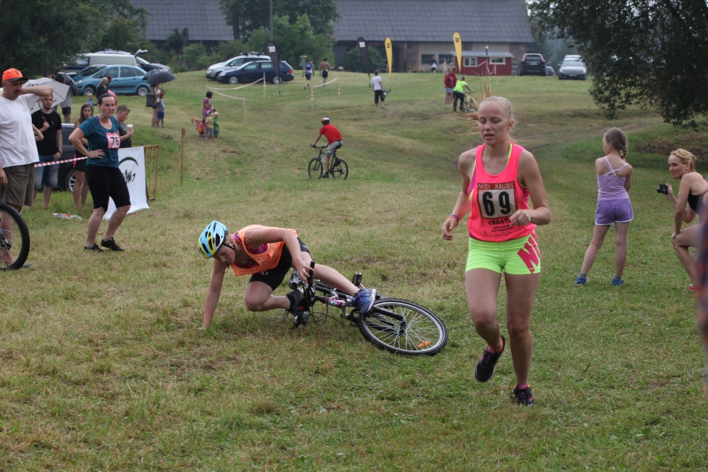 Autors: no Dzirksteles arhīva