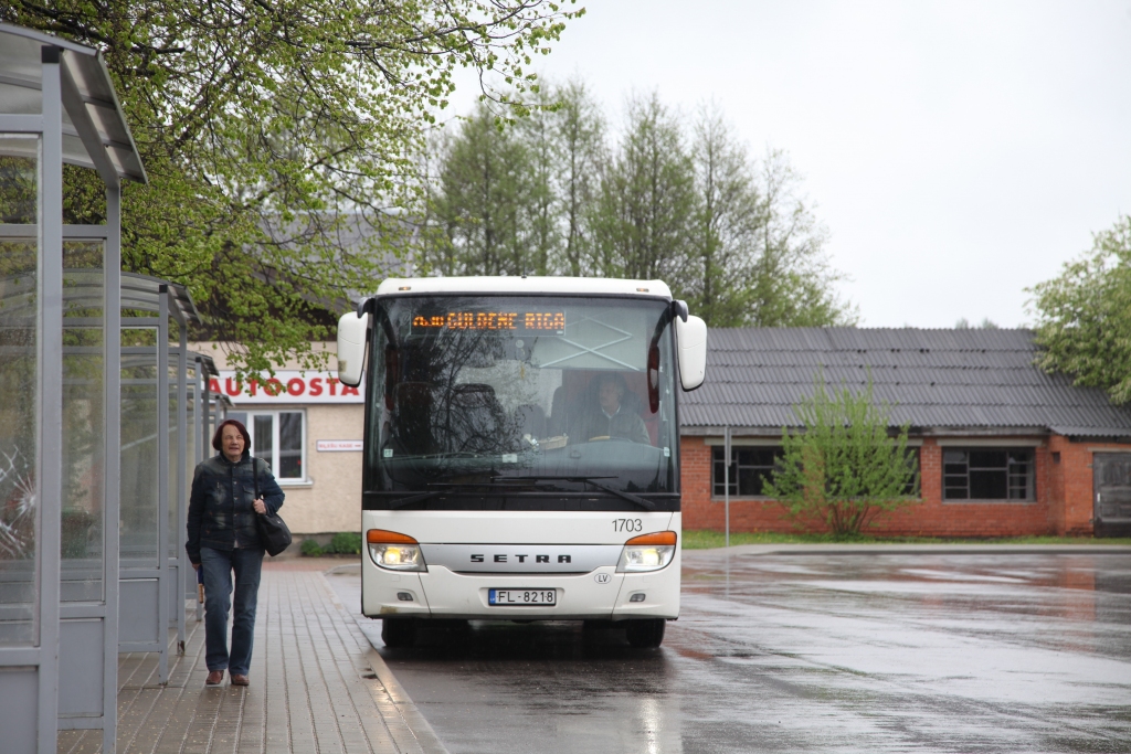 Autors: no Dzirksteles arhīva