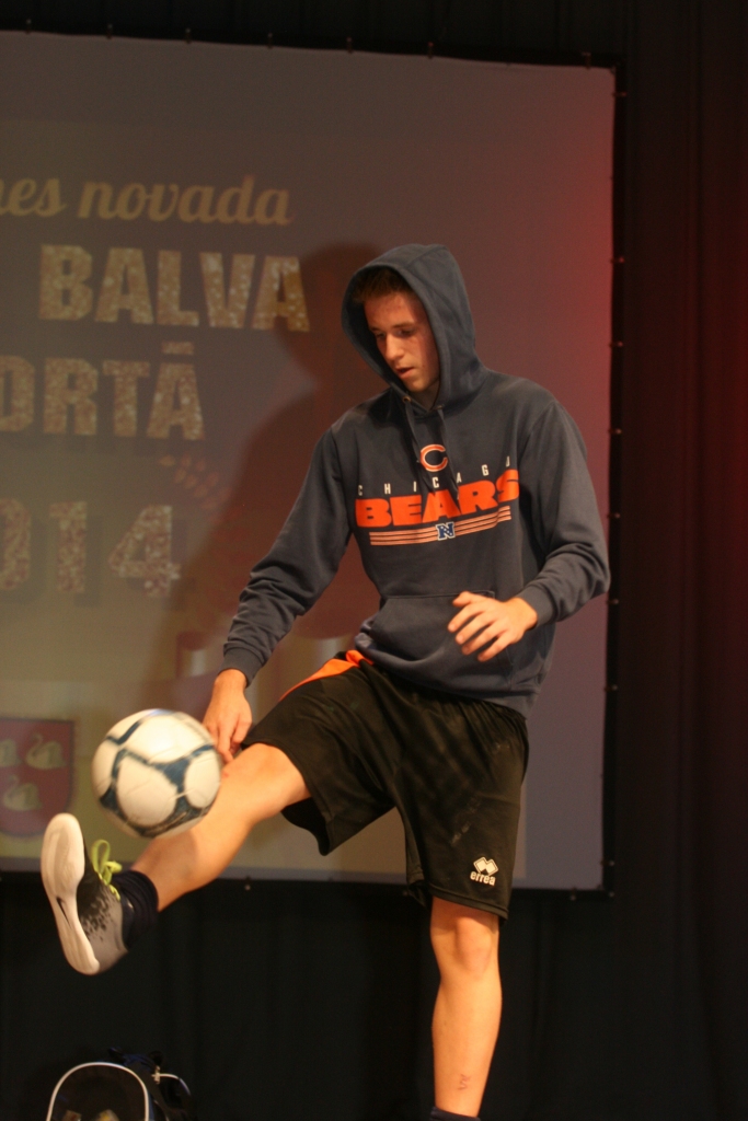 Autors: no Dzirksteles arhīva