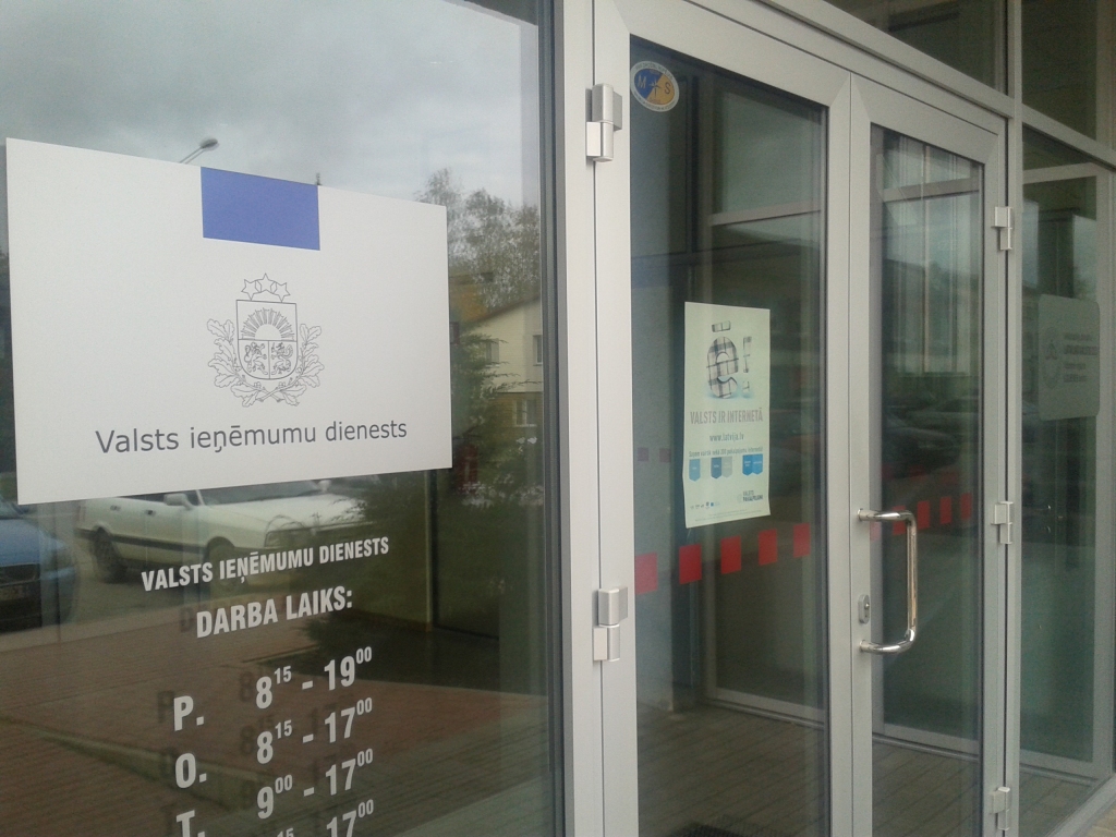 Autors: no “Dzirksteles” arhīva