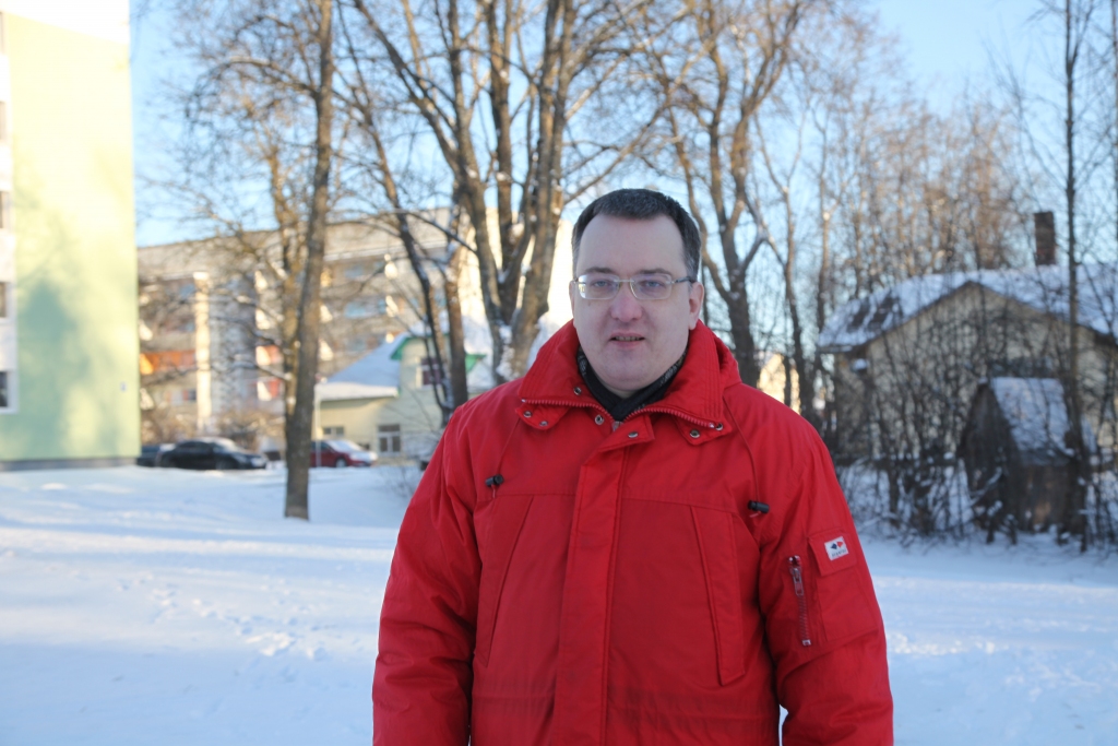 Ko Latvijai un Gulbenei sola zvaigžņu pulkstenis? Astrologs Vladimirs Hermanis (attēlā) uzskata – ja valdība šogad neveiks kardinālas izmaiņas ekonomiskajā politikā, nākamgad plāni klāsies ne tikai tautai, bet arī pašiem politiķiem. Gulbenē šogad vēlētāji, visticamāk, vairumu balsu atdos par vecās raudzes politiķiem, jo patiesībā baidās no pārmaiņām. 	
Autors: Gatis Bogdanovs 