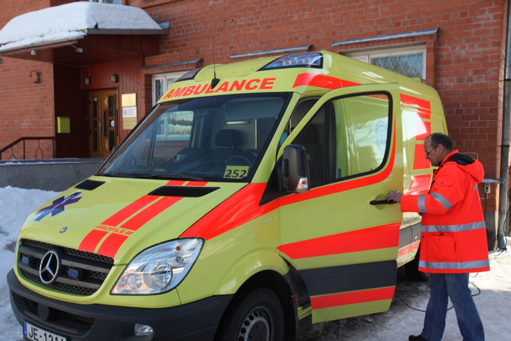 Nedēļas nogalē mediķiem no sasalšanbas nācās glābt 3 iereibušus cilvēkus, kuri nebija novērtējuši savus spēkus. 	
Autors: No “Dzirksteles” arhīva