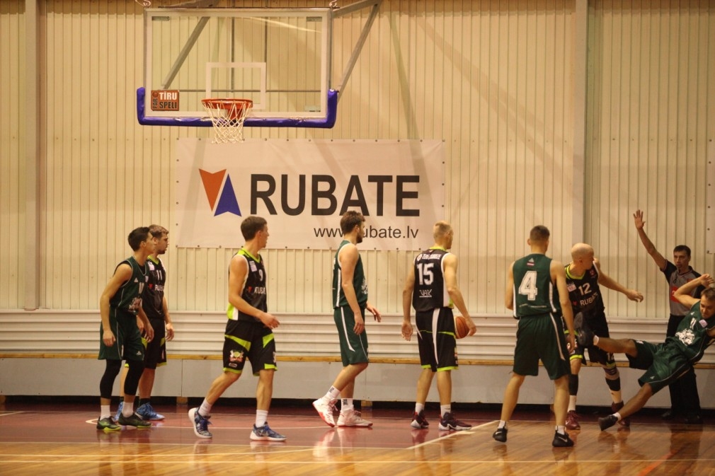 Autors: no Dzirksteles arhīva