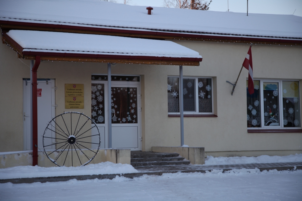 Autors: no Dzirksteles arhīva