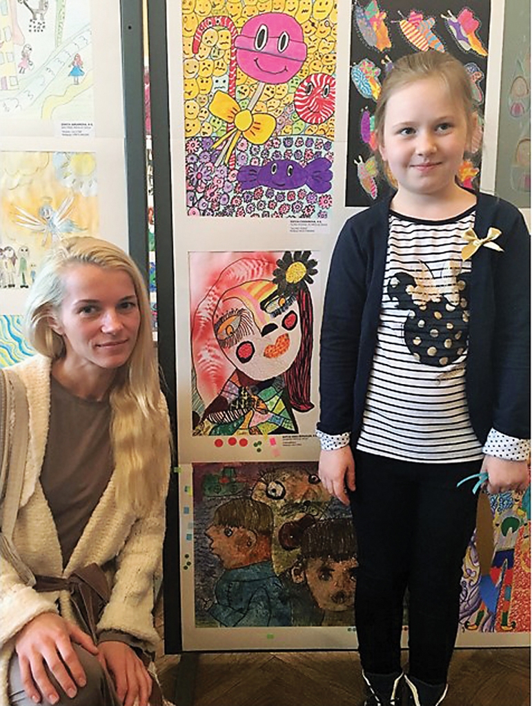 Konkursa “Saules krasta – Brīnums” darbu izstāde apskatāma kultūras namā „Zvejniekciems” Saulkrastu novada Zvejniekciemā. 
Autors: no privātā arhīva