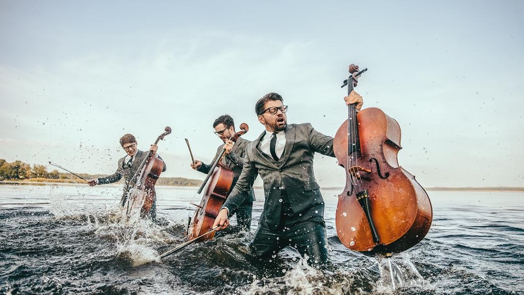 Autors: Publicitātes