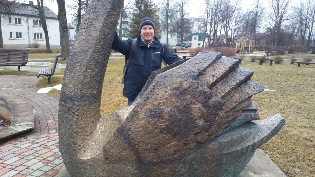 “Man ir materiāli ir vēl vismaz divām grāmatām, bet izvilkums sākumā būs vienai. Tēma būs tā pati, bet katrs dzejolis jau ir atšķirīgs,” saka litenietis Romāns Čaupals, kuram pagājušā gada beigās iznāca pirmais dzejoļu krājums “Sirdsbalss”.
Autors:  Pārsla Konrāde