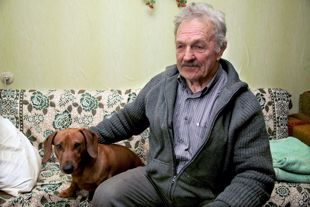 Kopā ar savu uzticamo medību draugu taksi Dandīti, kurš draugos nav tikai ar kaķiem un bebriem. 
Autors: Gatis Bogdanovs