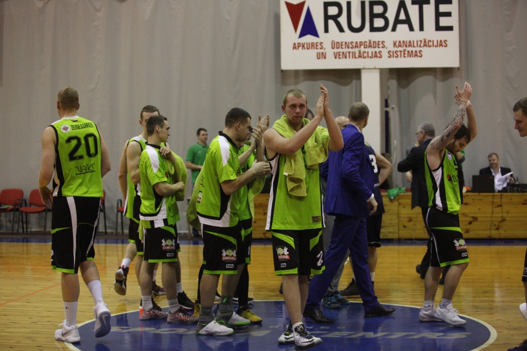 Komandai liels prieks par abām uzvarām, tagad līdzjutēju atbalsts būs vajadzīgs pirmajā izslēgšanas spēlē svētdien.
Autors: no “DZIRKSTELES” ARHĪVA