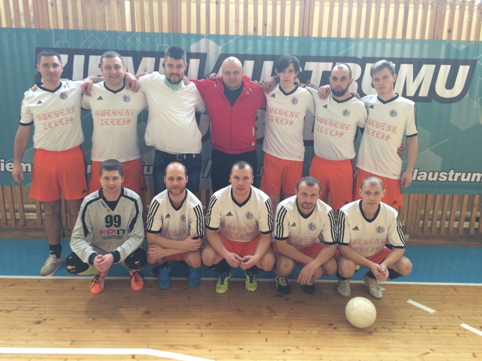 Gulbenes telpu futbola komanda - 2017.gada ZA reģiona čempioni telpu futbolā. 
Autors: no privātā arhīva