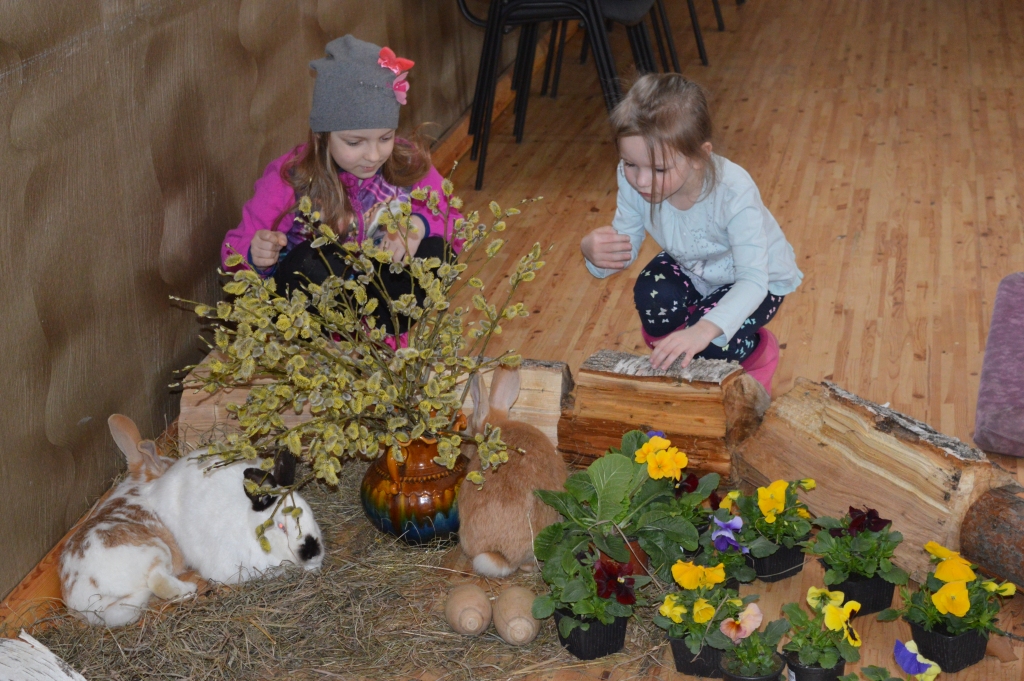 Mazie stāmerenieši visvairāk priecājas par Lieldienu zaķiem. 	
Autors: Eva Vīksniņa