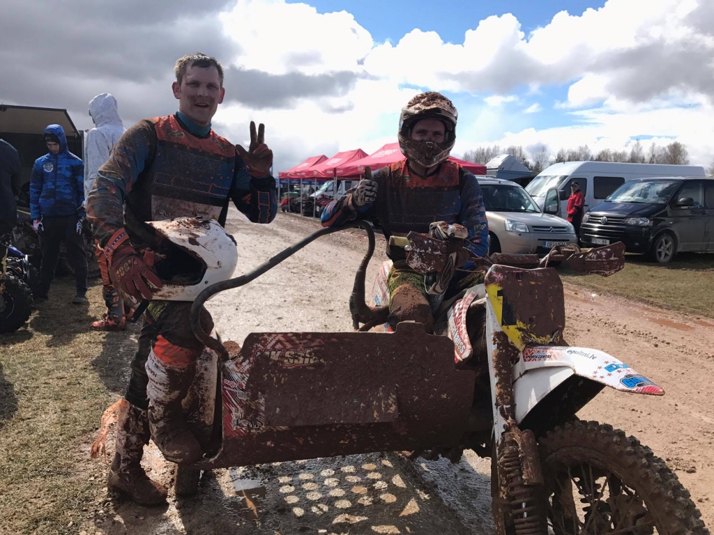 Šajā sezonā Didzis Gorbenko ar Jāni Paipalu plāno startēt Latvijas čempionātā, cik būs iespējams, piedalīsies arī sacensībās Igaunijā un Lietuvā.
Autors: no personiskā arhīva