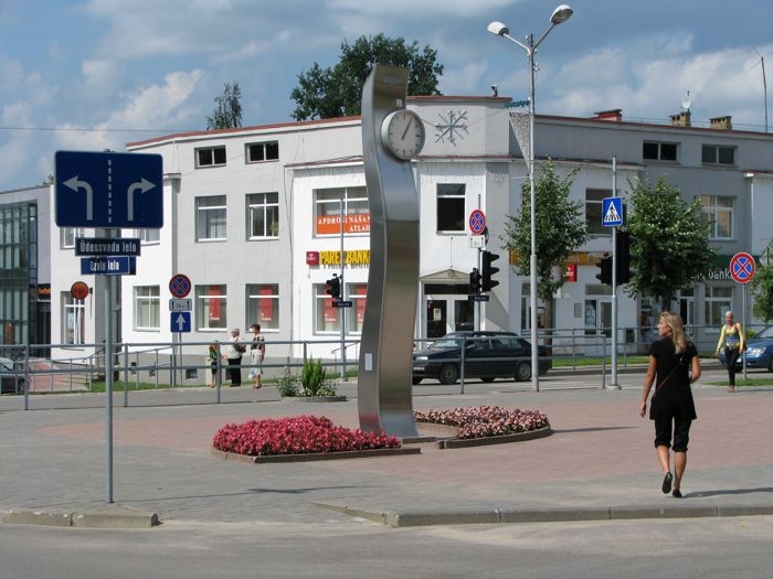 Autors: no Dzirksteles arhīva