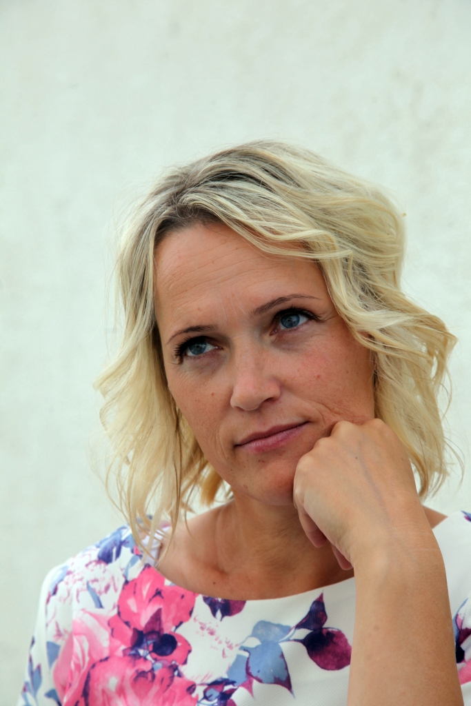 Inita savicka, 
žurnāliste, 
inita.savicka@dzirkstele.lv