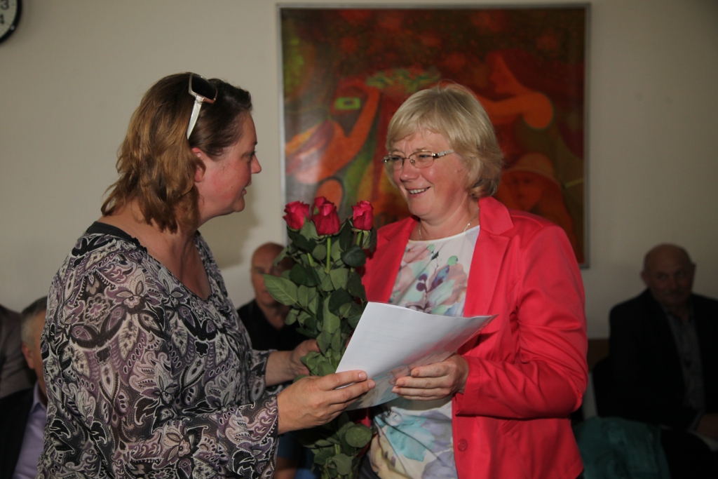 Elita Trupavniece (no labās) turpinās strādāt Litenē jau labi iepazīto darbu, kuram tagad būs jaunas nianses un citāda organizācija.     
Autors: Gatis Bogdanovs