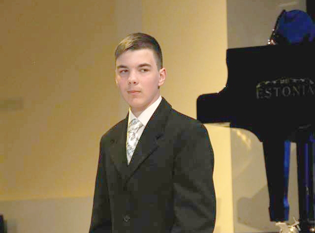 Starp tiem, kas pārstāvēja Latvijas izlasi Baltijas reģiona ģeogrāfijas olimpiādē, bija arī Gulbenes novada Valsts ģimnāzijas skolnieks Kārlis Bošs.
Autors: facebook.com (Gulbenes mūzikas skola)