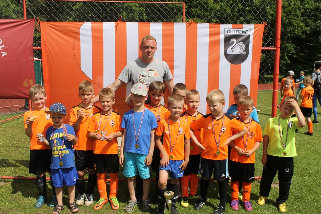 Gulbenes BJSS I komanda uzvarēja U-7 grupā.
Autors: no personiskā arhīva