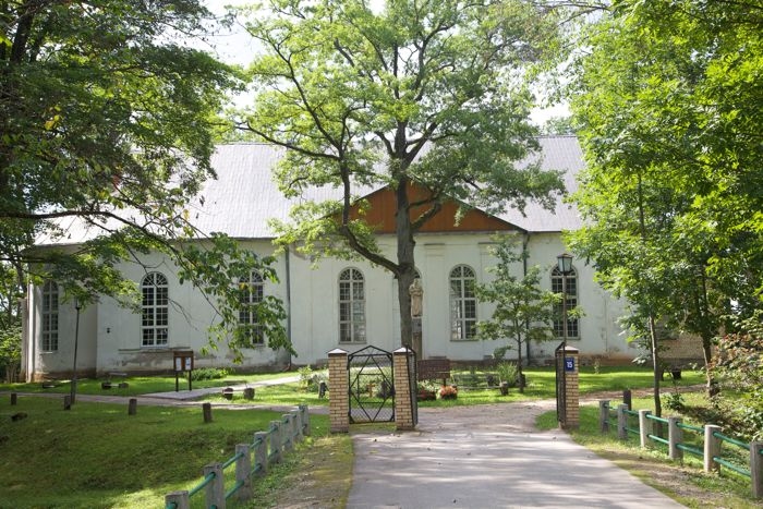 Autors: no Dzirksteles arhīva