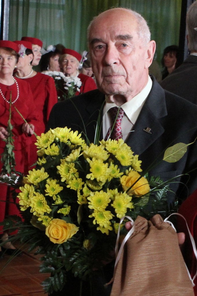 “Dažkārt, pārdomājot savu dzīvi, uzskatu, ka saviem vecākiem kaunu neesmu darīji,” saka Harijs Jaunzems.
Autors: no personiskā arhīva