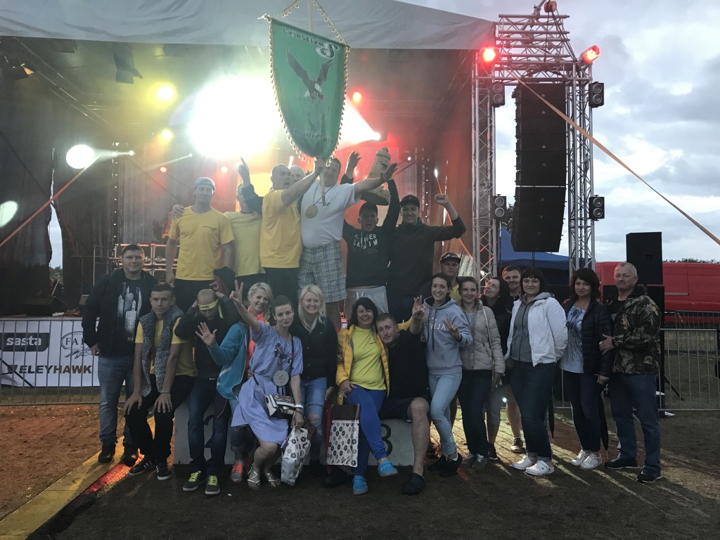 Gulbenes novadu 19. mednieku festivālā “Minhauzens 2017” pārstāvēja trīs komandas. Visiem to dalībniekiem ir prieks, ka izdevās izcīnīt pirmo un ceturto vietu. Nav iemesla skumt arī par 58.vietu, jo festivāls nav tikai sacensības, bet tikšanās un kopēji svētki.
Autors: no personiskā arhīva