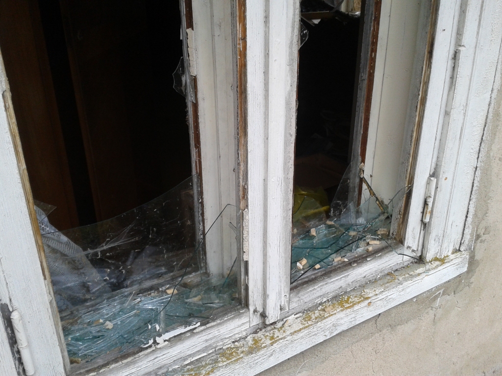 vīrietim bija jāatbild par zādzību, kas izdarīta tālajā 2008.gada 20.decembra vakarā pēc pulksten 22.00, kad viņš, būdams alkohola reibumā, kopā ar vēl diviem dzērušiem draugiem uzlauza veikalu Rankā. 
Autors: no “Dzirksteles” arhīva