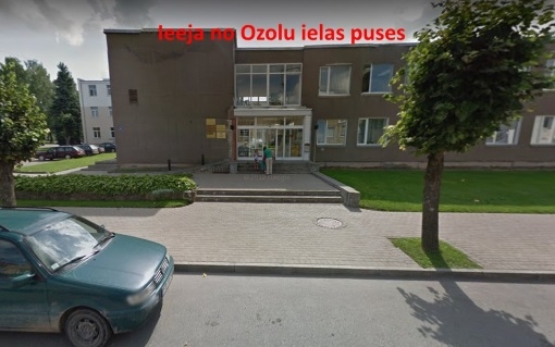 Ieeja no Ozolu ielas puses.
Autors: www.gulbene.lv