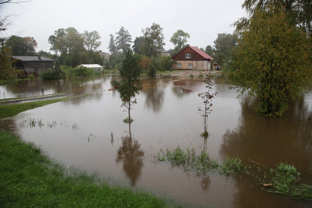 Autors: no Dzirksteles arhīva