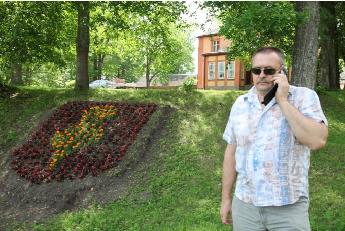 Autors: no Dzirksteles arhīva