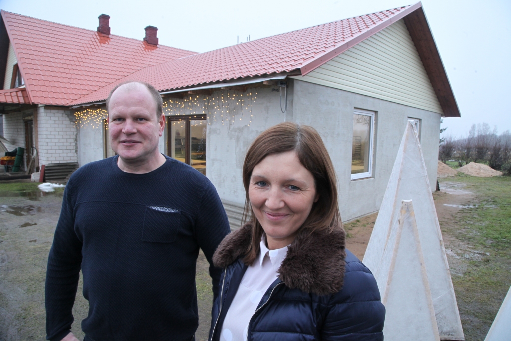 Ingunas un Aināra Ozolu ceptā maize ir iecienīta ne tikai mūsu novadā. 	
Autors:  no “Dzirksteles” arhīva