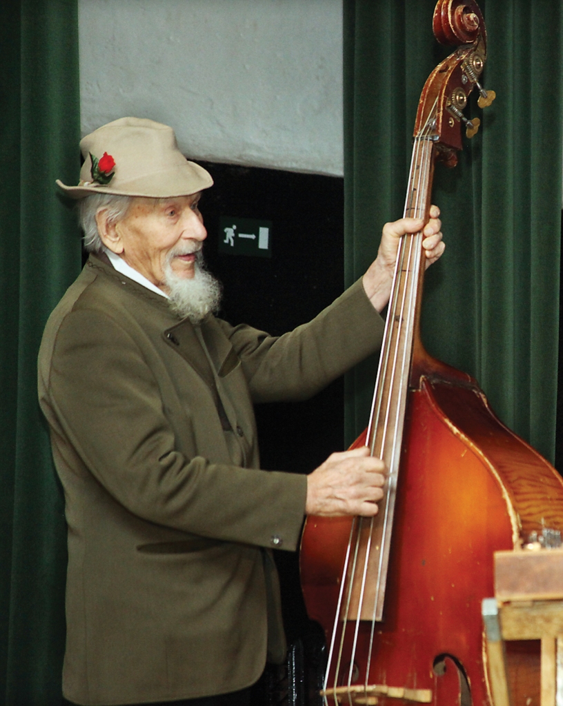 Lizuma kapelu Miervaldis Vilnis vadīja līdz pat 92 gadu vecumam.
Autors: no “Dzirksteles” arhīva