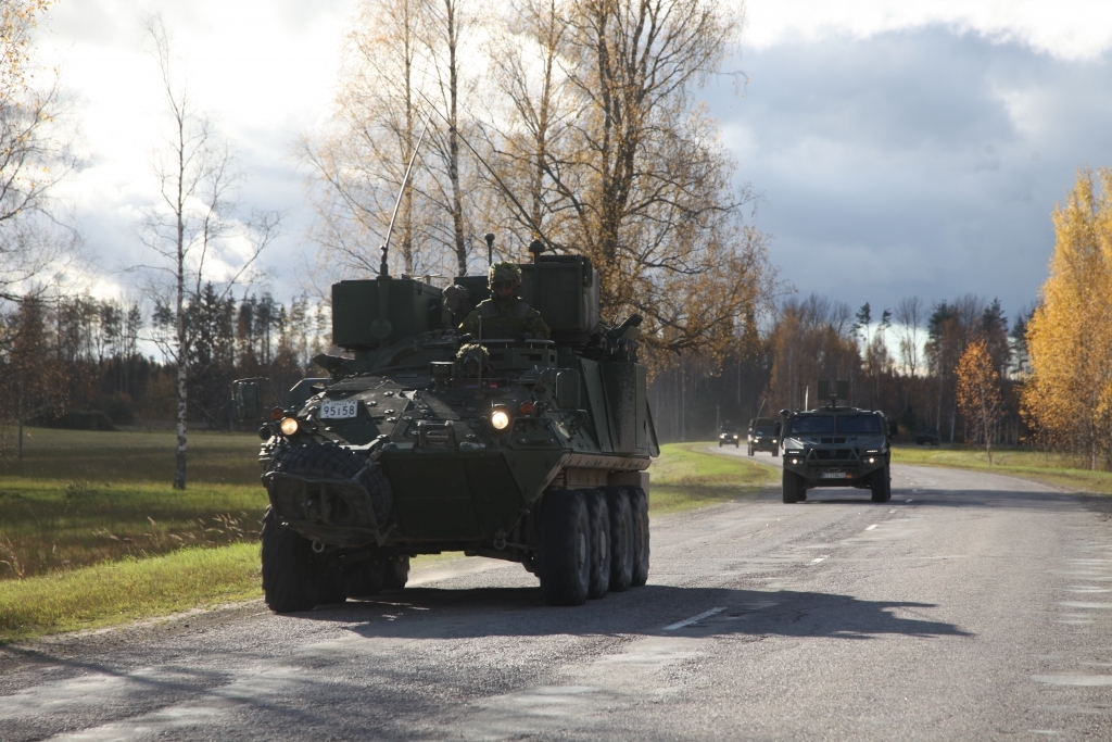 Militārā transporta kolonnas 22. un 23.oktobrī atkal pārvietosies cauri Lejasciemam atpakaļ uz Ādažiem.
Autors: Gatis Bogdanovs
