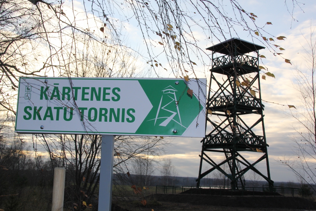 “”Kurzemniekos” tapušais skatu tornis ir mana neliela artava mūsu skaistās un garīgi bagātās zemes atdzīvināšanā, ar cerību, ka tas ir tikai sākums,” saka  biedrības “Kārtenes skati” dibinātājs Klāvs Radziņš.
Autors: no K.Radziņa arhīva