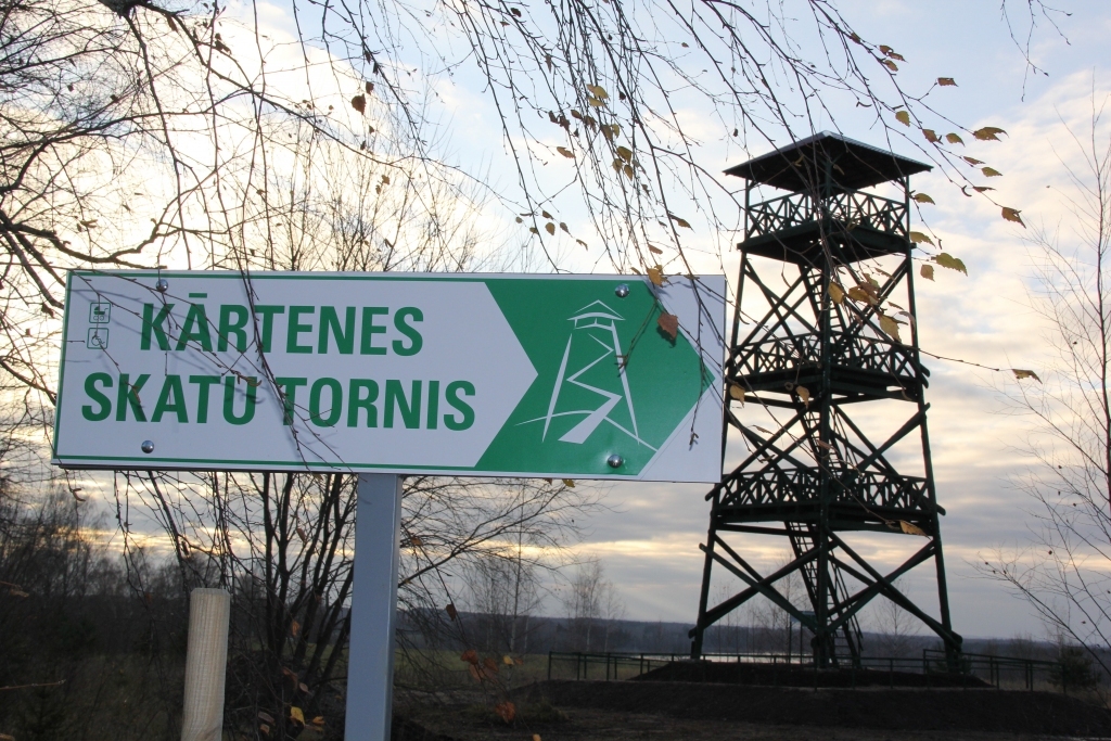 “”Kurzemniekos” tapušais skatu tornis ir mana neliela artava mūsu skaistās un garīgi bagātās zemes atdzīvināšanā, ar cerību, ka tas ir tikai sākums,” saka  biedrības “Kārtenes skati” dibinātājs Klāvs Radziņš.
Autors: no K.Radziņa arhīva