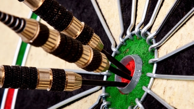 Autors: iludstratīvs