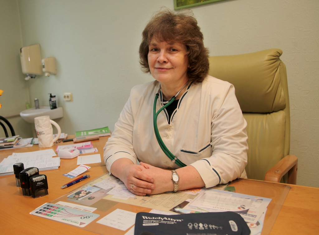 Ģimenes ārste Dace Jansone sākusi 34. darba gadu, vēloties saviem pacientiem saglabāt veselību un palīdzēt izveseļoties, ja gadījies saslimt.
Autors: Gatis Bogdanovs