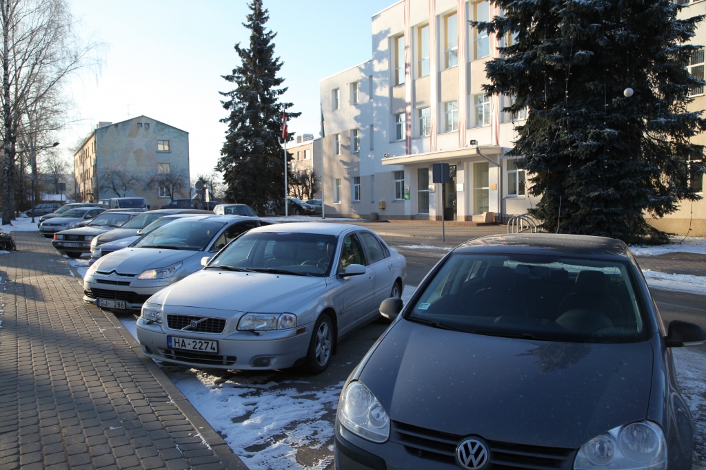 Autors: no Dzirksteles arhīva