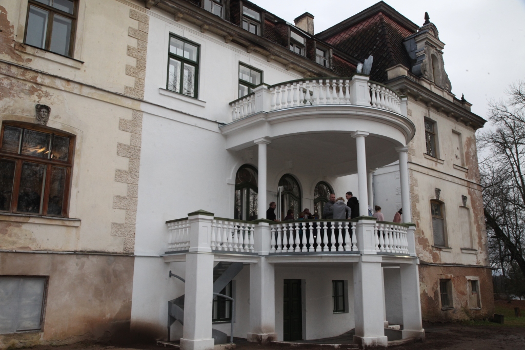 Autors: no “Dzirksteles” arhīva 