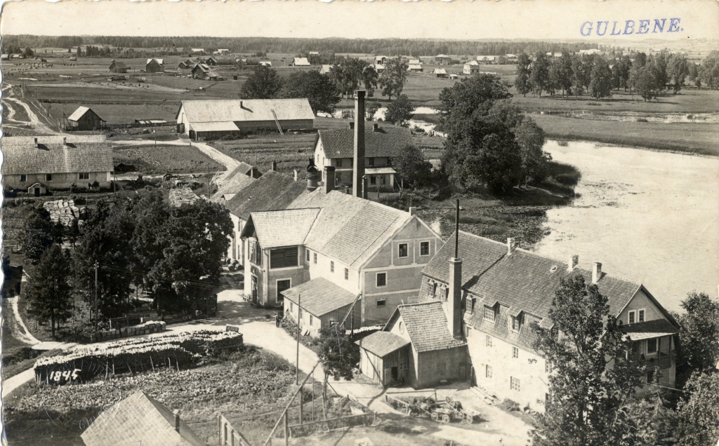 Dzirnavu dīķa apkārtne 20.gadsimta 20.-30.gadi.  	
Autors: No GVMM krājuma