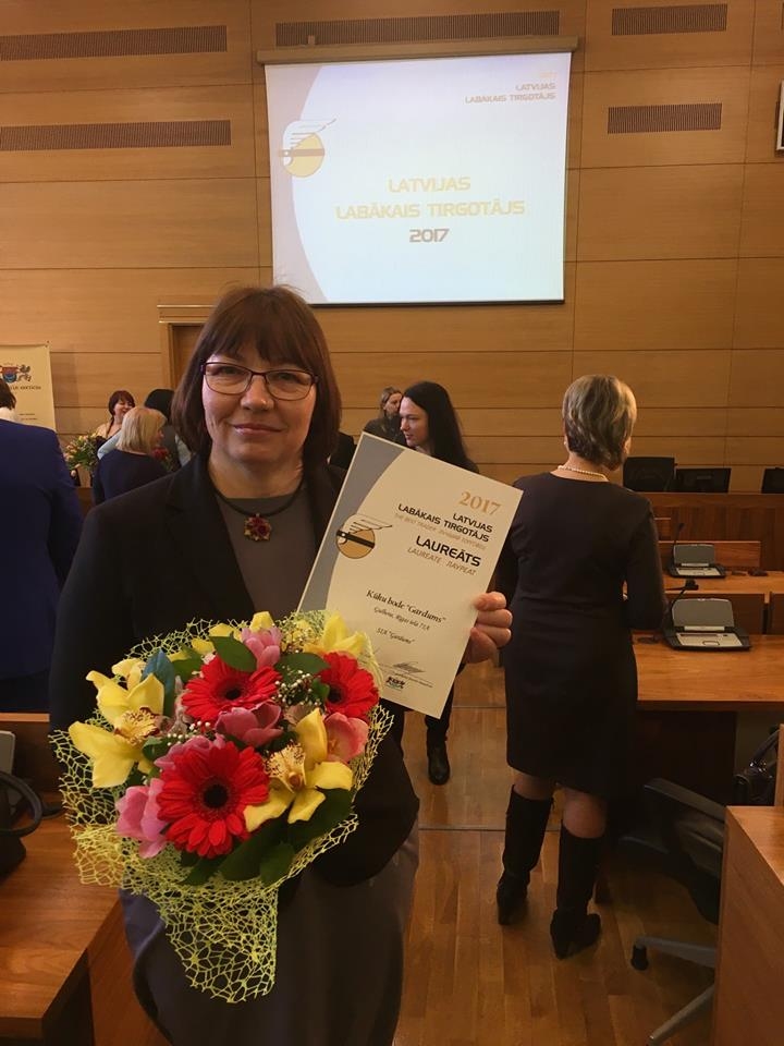 Apsveikumi un atzinīgi vārdi 22.februārī izskanēja konkursa “Latvijas Labākais tirgotājs 2017” noslēguma pasākumā. 