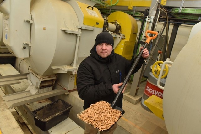 SIA Avoti SWF kokskaidu granulu ražotnes vadītājs Kristaps Roziņš.
Autors: Ritvars Skuja, Dienas Bizness