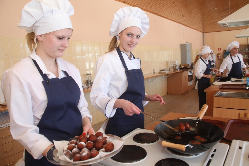 Autors: no Dzirksteles arhīva