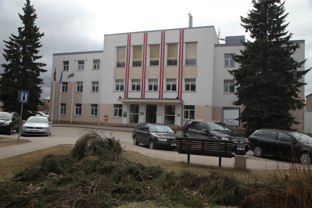 Autors: no Dzirksteles arhīva