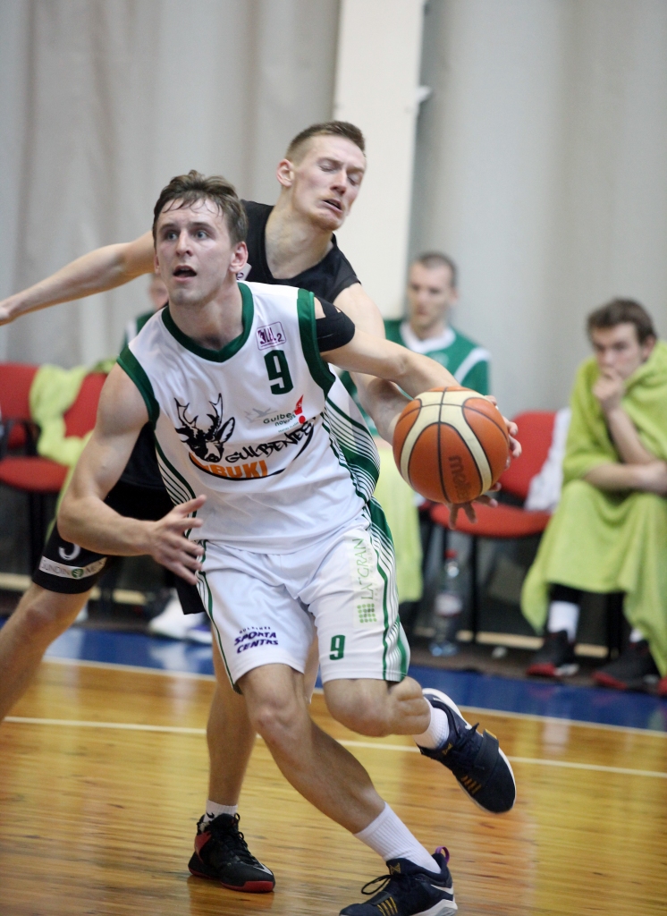 Naura Rikveiļa kontā 8 punkti un 6 atlecošās bumbas. 
Autors: Gatis Bogdanovs